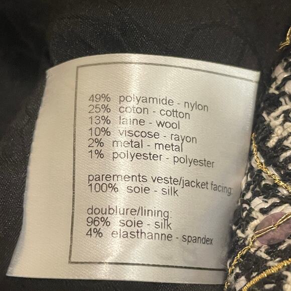 Chanel 05 Black White Plaid Tweed Sequin Jacket FR 40 | Gold Buttons Blazer Rare - Picture 16 of 16